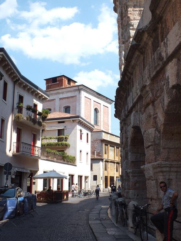 La Terrazza Sull'Arena Apartamento Verona Exterior foto